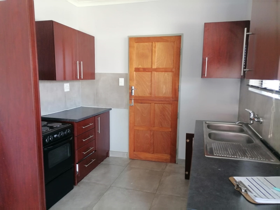To Let 3 Bedroom Property for Rent in Waterval East North West